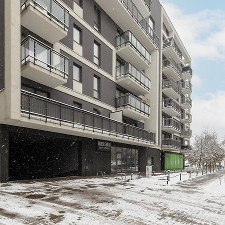 Modern One Bedroom Apartment With Parking In Lodz By Renters Prestige Exterior photo