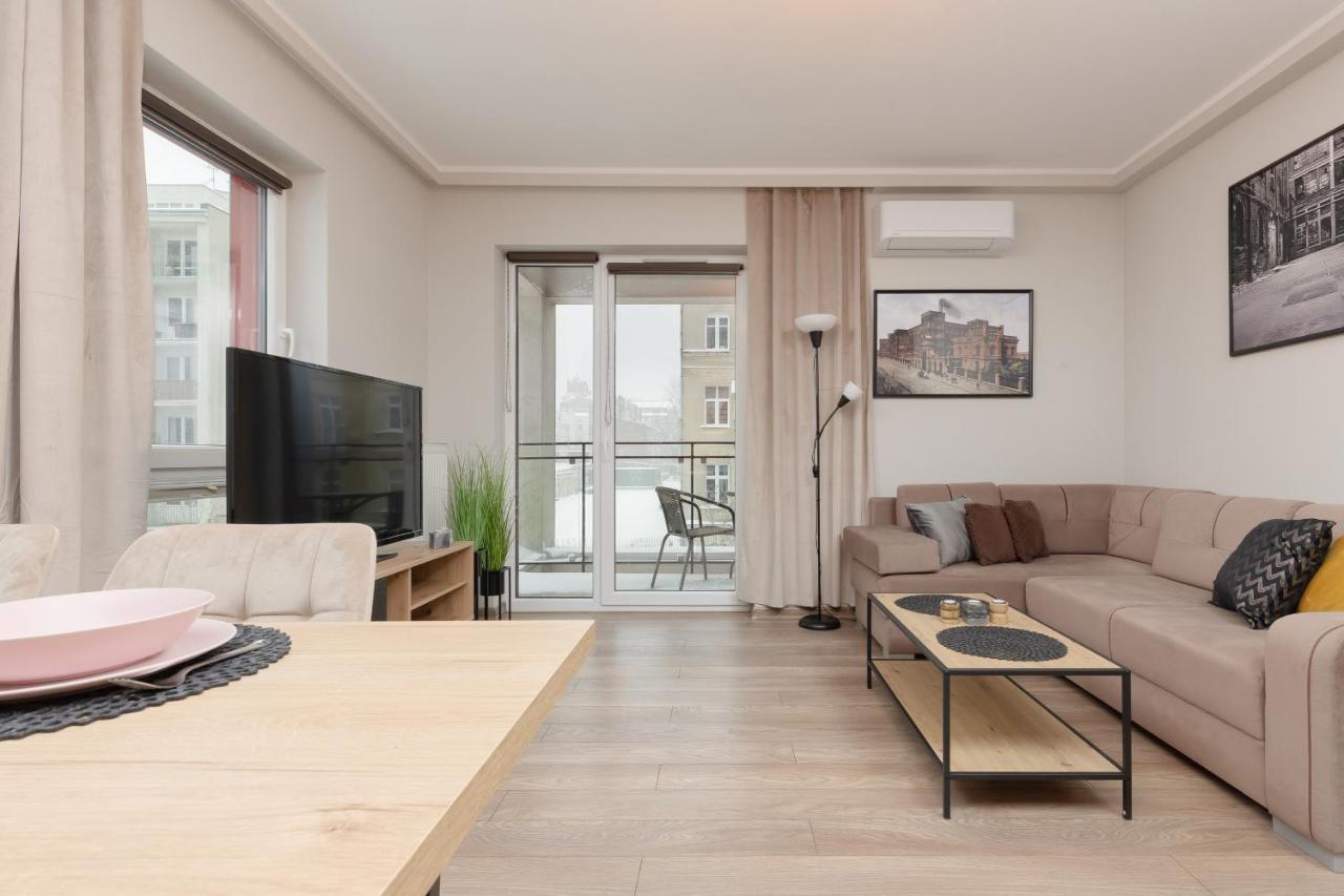 Modern One Bedroom Apartment With Parking In Lodz By Renters Prestige Exterior photo