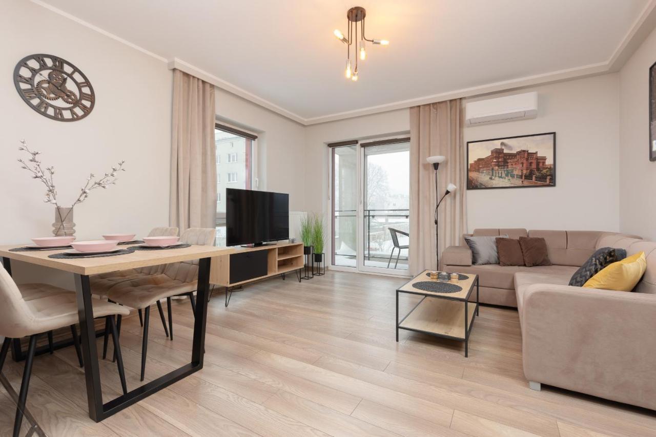 Modern One Bedroom Apartment With Parking In Lodz By Renters Prestige Exterior photo