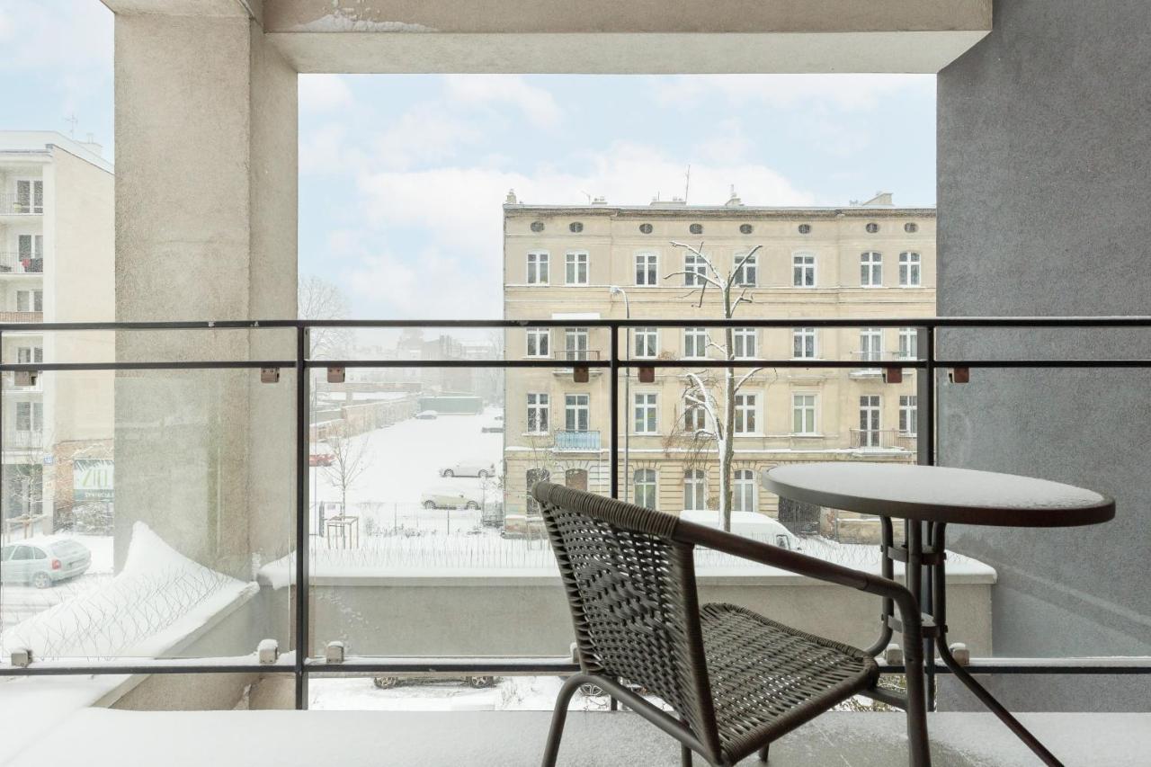 Modern One Bedroom Apartment With Parking In Lodz By Renters Prestige Exterior photo